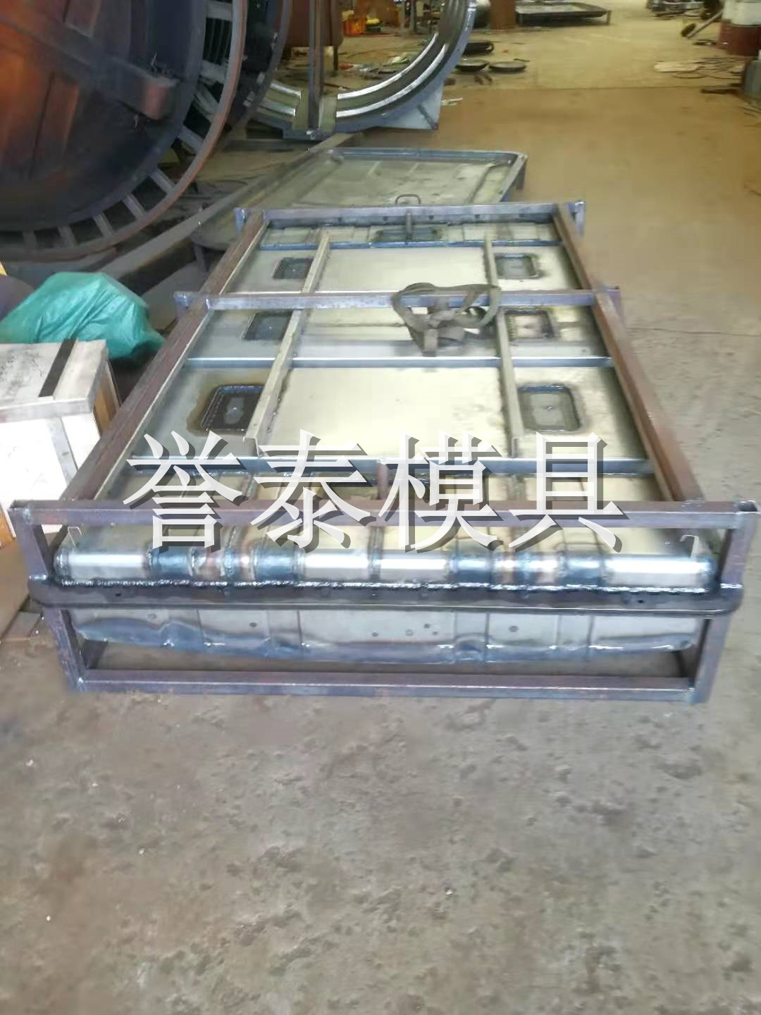 農機水箱